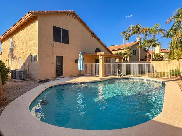 6951 W KRISTAL Way, Glendale, AZ 85308