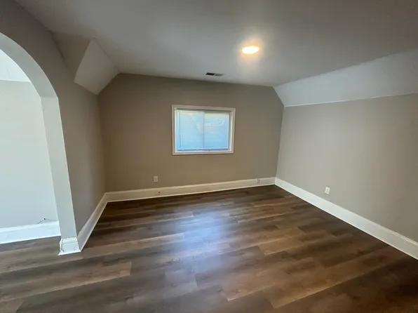 856 E 21st St #2, Erie, PA 16503