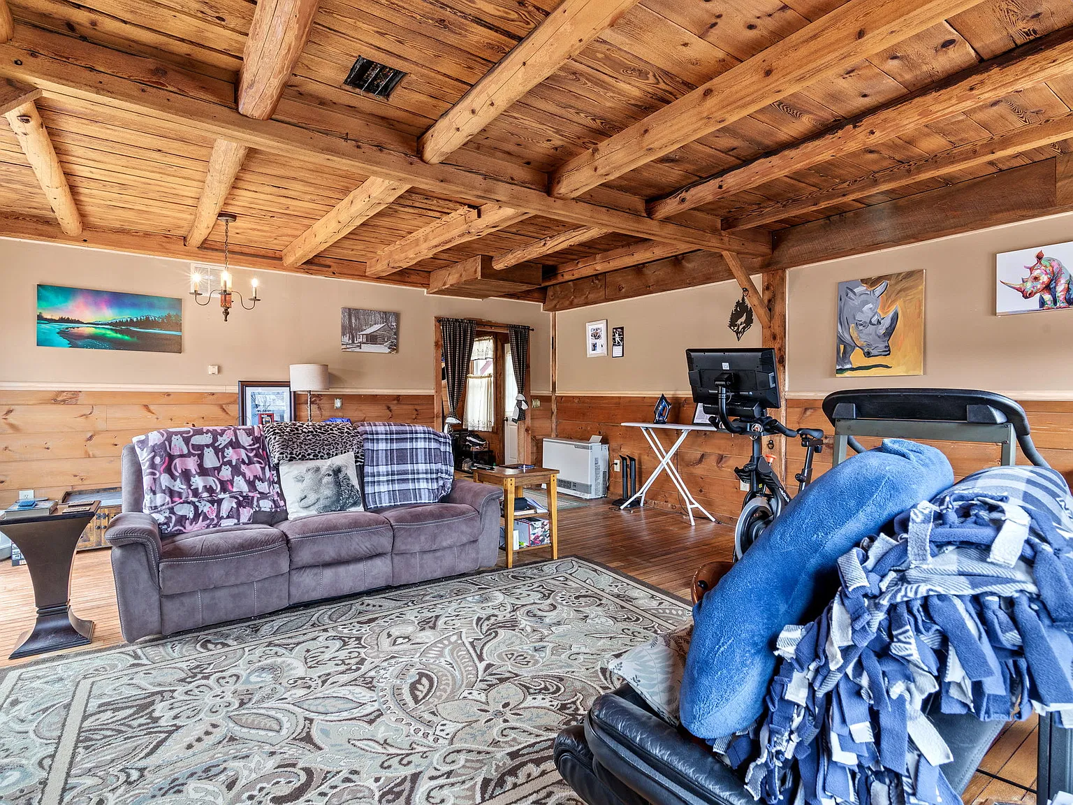 1 bed, 1000 sqft, $1,600 — Photo 2