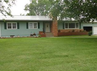 217 S 3rd Ave, Walton, KS 67151