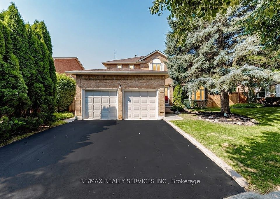 1st image of 50 Barr Cres