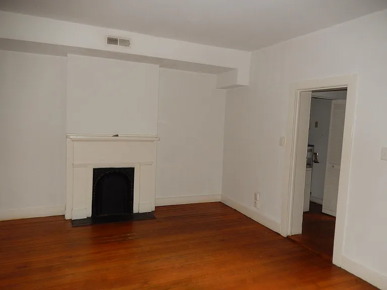 106 S Pine St — Photo 19