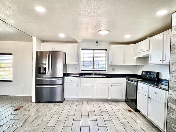 4th image of 12035 E TENNYSON Road