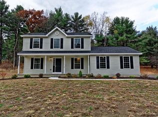 29 Dormie Ave, Mechanicville, NY 12118