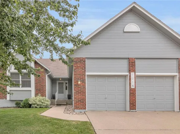 7014 W 156th St, Overland Park, KS 66223
