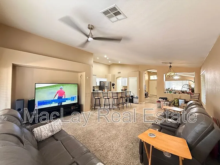 450 W Musket Pl — Photo 9