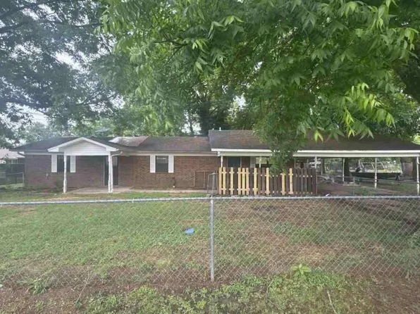 607 NW 2nd St, Atkins, AR 72823