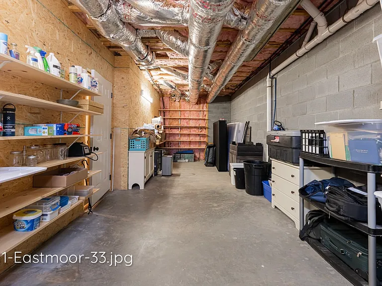 110 Eastmoor Dr — Photo 8