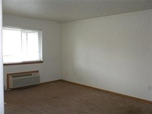5th image of 1111 N Western Ave APT B
