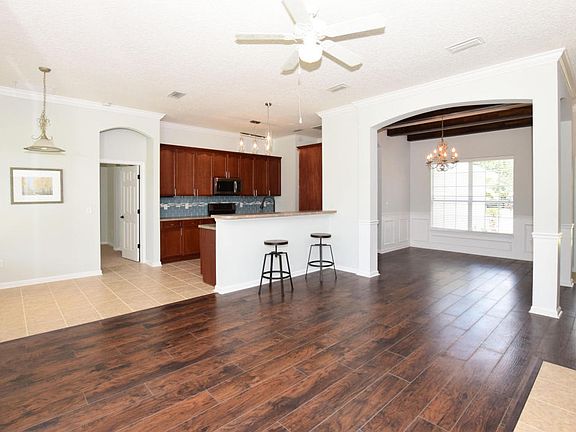 4th image of 2230 Thornbrook Dr