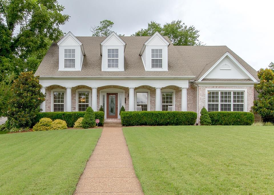 1st image of 1501 Towne Park Ln