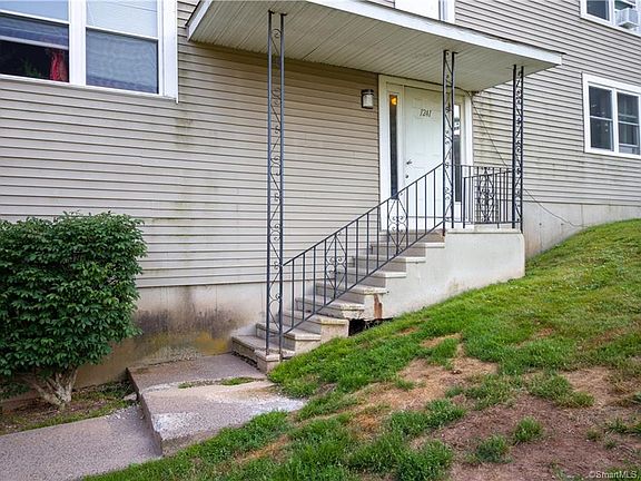 5th image of 1241 East St APT A3