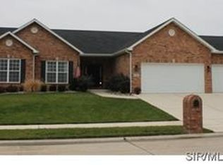 2405 Ben Hogan Ct, Belleville, IL