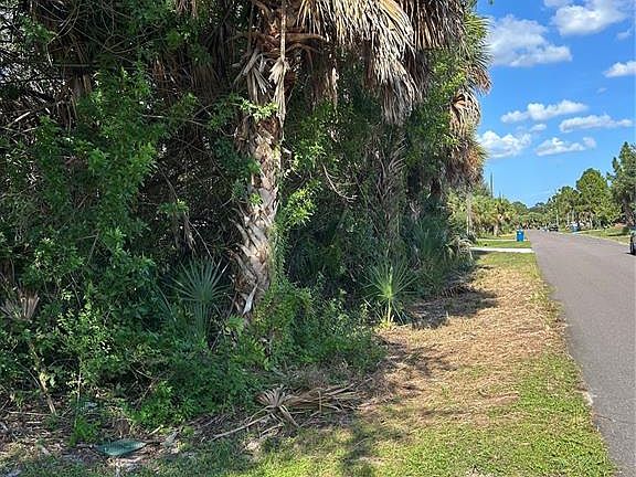 4th image of 171 LAGOON STREET SW LOT 13