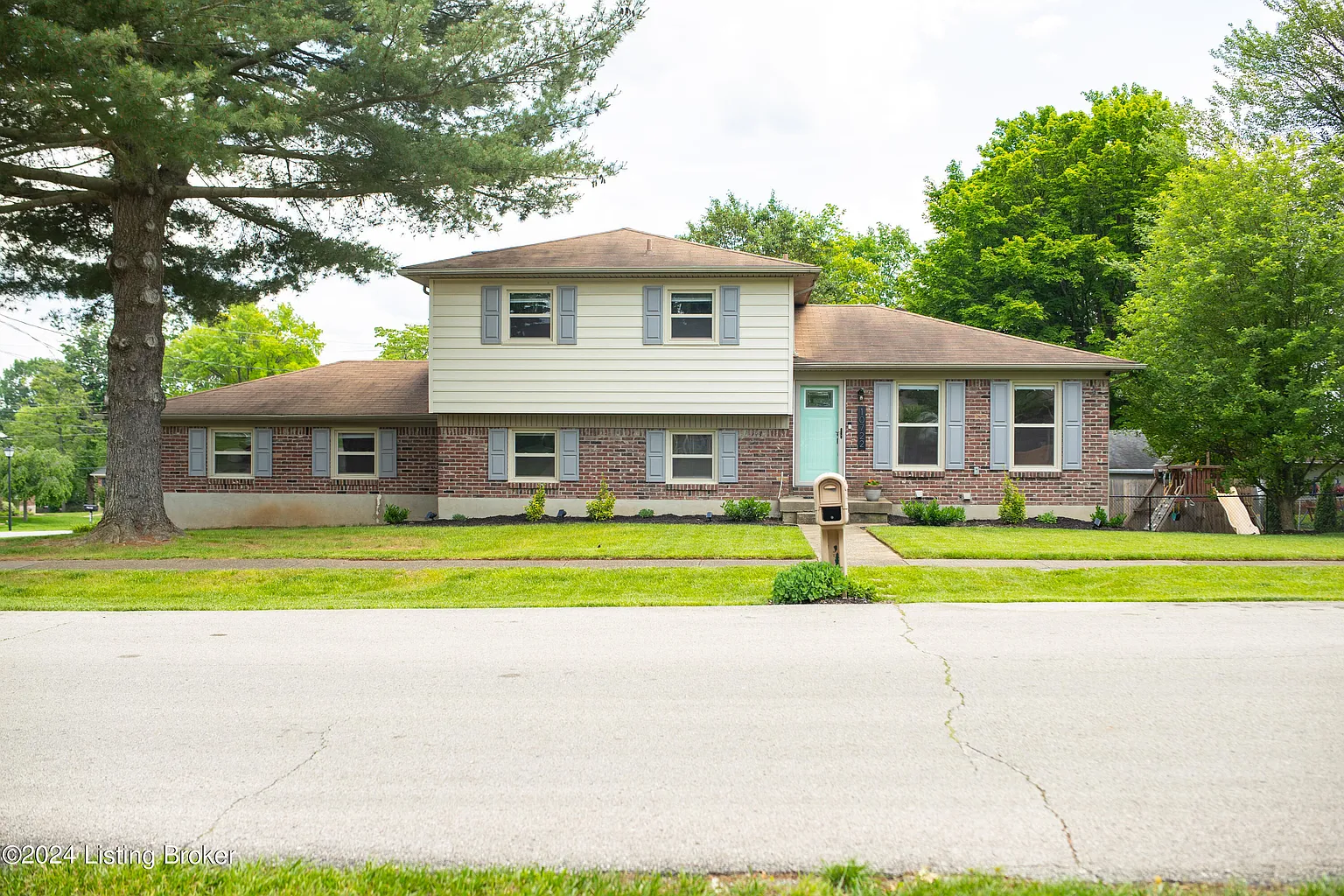 10722 Blackwood Rd photo 1