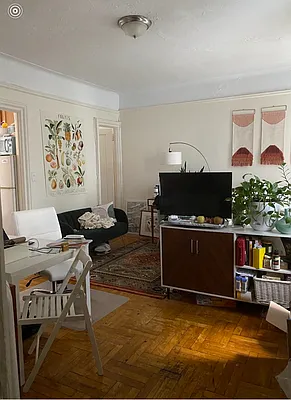 Rented by Geraldine Capasso, LREB | media 7