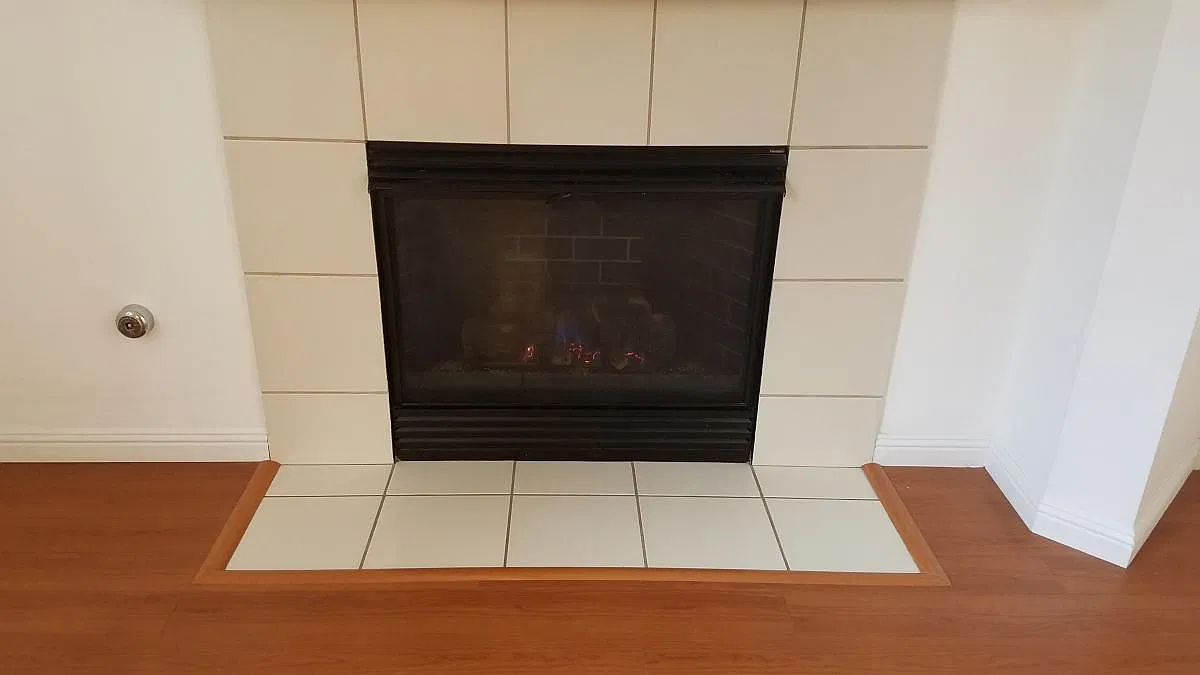 3 bed, 2.5 bath, 1629 sqft, $3,800 — Photo 4