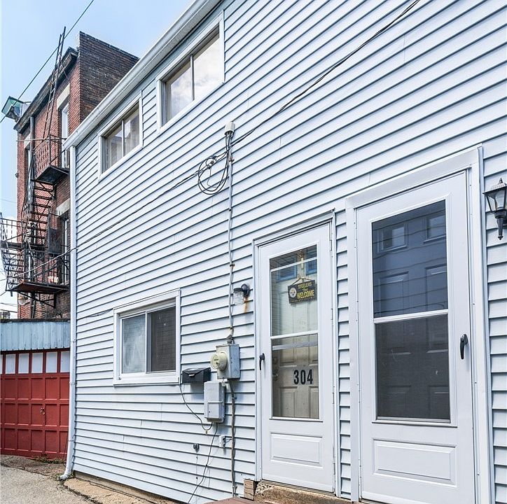 1st image of 304 Pilgrim Way