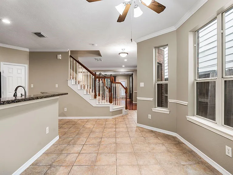4223 Rose St — Photo 12