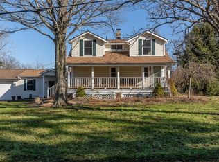 9797 Mentor Rd, Chardon, OH 44024