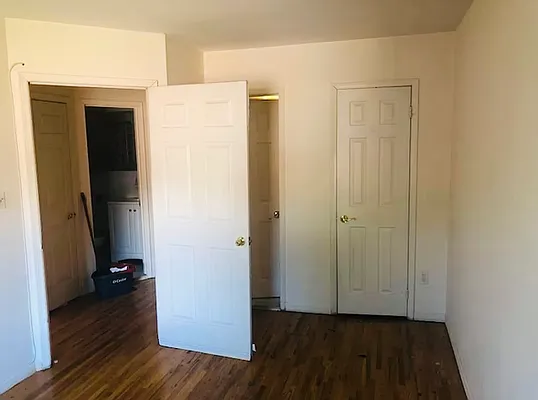 Rented by 18 REALTY | media 22