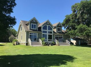 2012 Rock Fish Rd, Moncks Corner, SC 29461