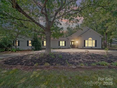 7402 Cunningham Ln, Indian Trail, NC, 28079