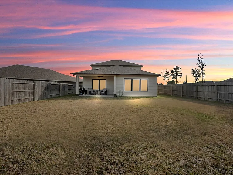 13010 Red Blossom Cir — Photo 36