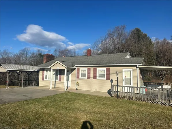 7006 Boone Trl, Purlear, NC 28665
