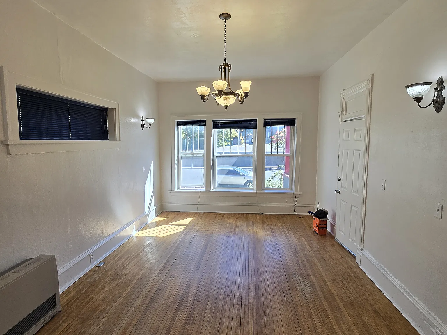 50 S Rodney St — Photo 3