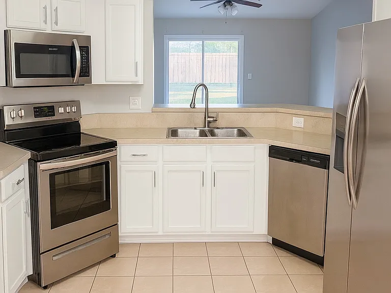 45575 Ingleham Cir — Photo 5