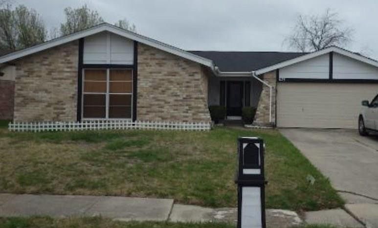 1st image of 625 Brian Dr