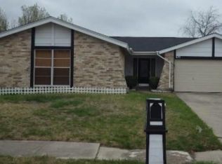 625 Brian Dr, Grand Prairie, TX 75052