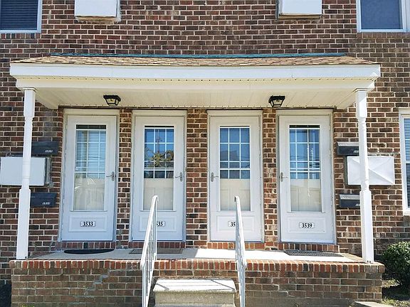 3rd image of 3535 Bay Ave #3535