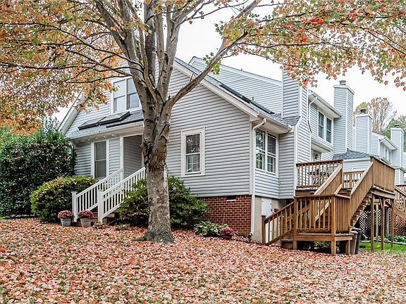 3rd image of 2115 Waters Mill Pt