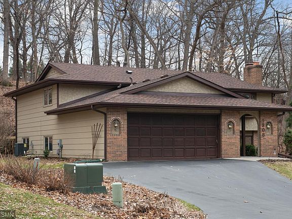 3rd image of 1308 Dunberry Ln