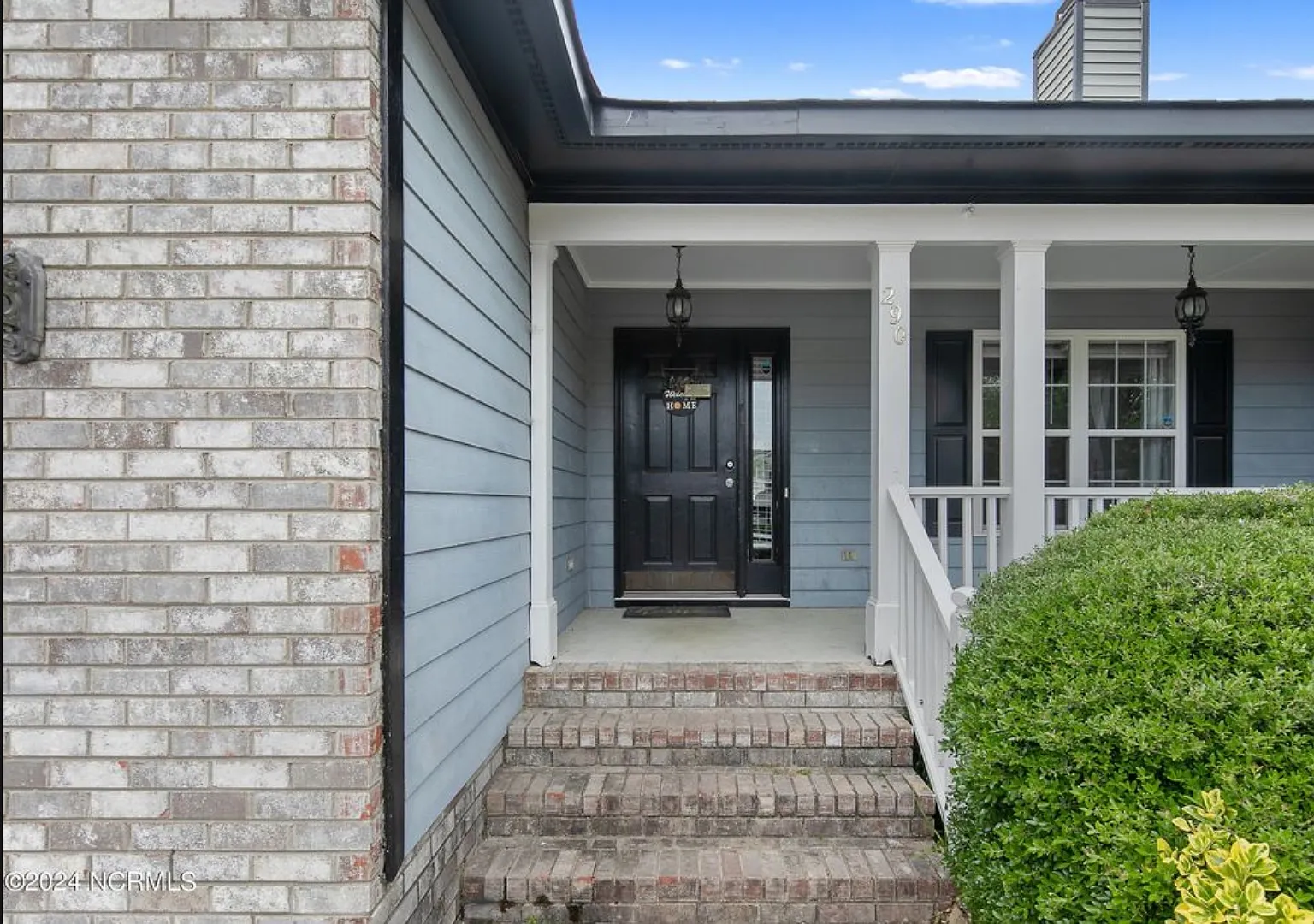 290 Northview Dr — Photo 3