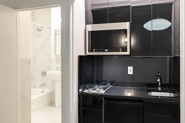 Rented by Barkoff Residential  | media 27