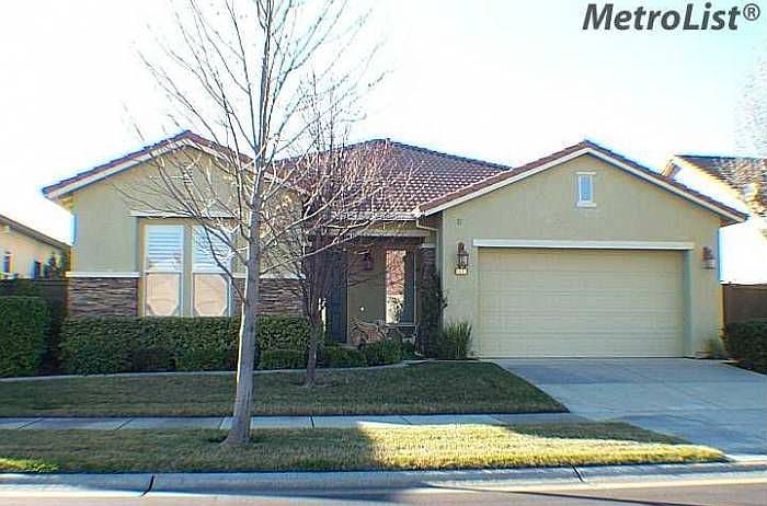 Nice Curbside Appeal