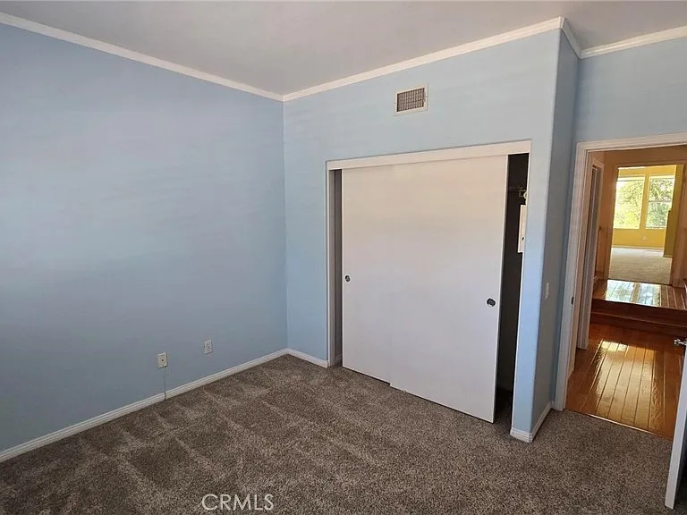 1520 Upland Hills Dr S — Photo 30