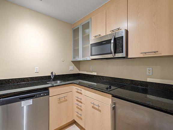 3rd image of 2670 E Sunrise Boulevard #1201