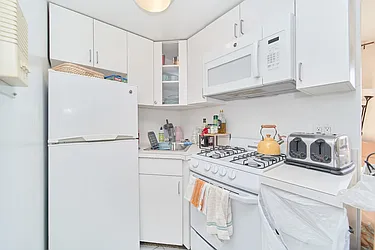 Rented by Living New York