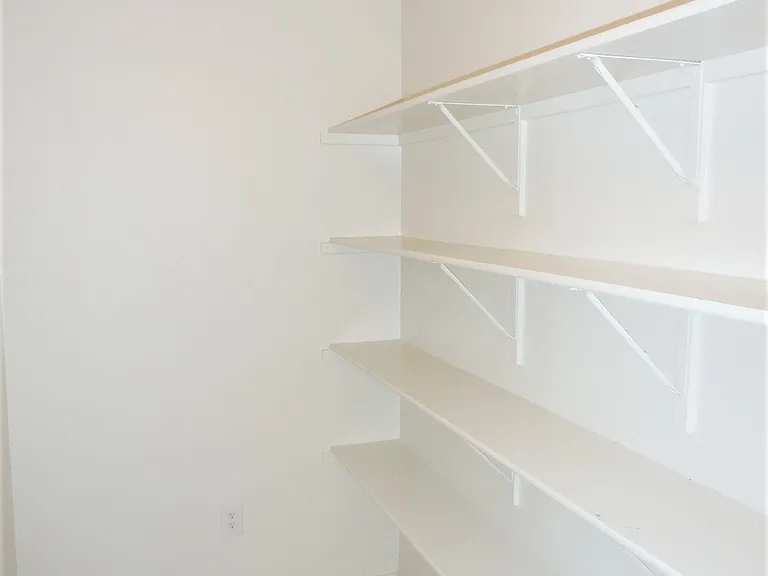 3617 Andalusian Dr — Photo 15