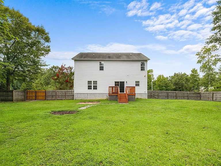 156 Old Beechtree Ln — Photo 44