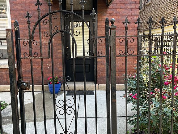 2nd image of 2818 S Central Park Ave #1