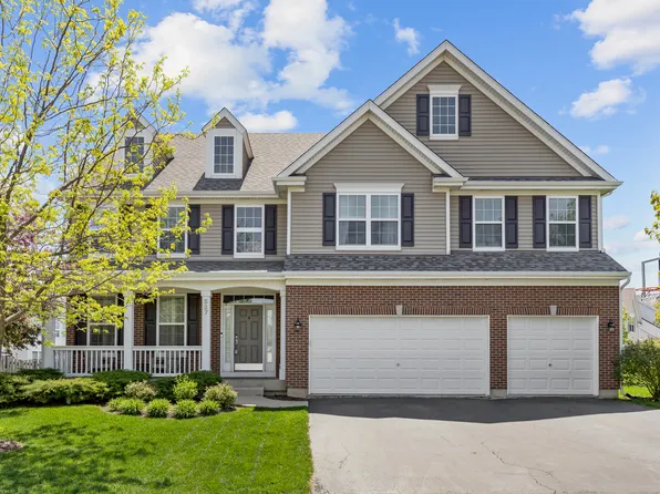 527 Sagebrush Ct, Lake Villa, IL 60046
