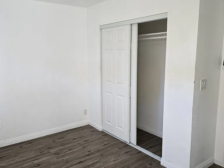 2529 W Flower Ave #A — Photo 10