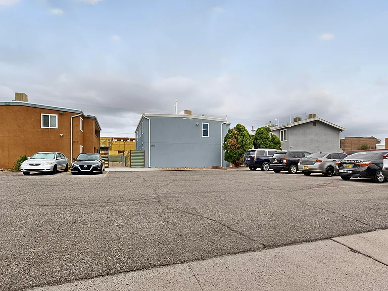1812 Buena Vista Dr SE #4 — Photo 40