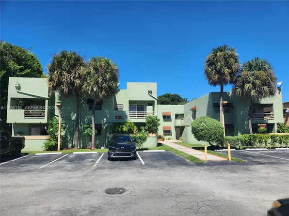 11091 NW 7th St APT 104, Miami, FL 33172