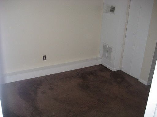 4th image of 779 Dennison Ave APT C